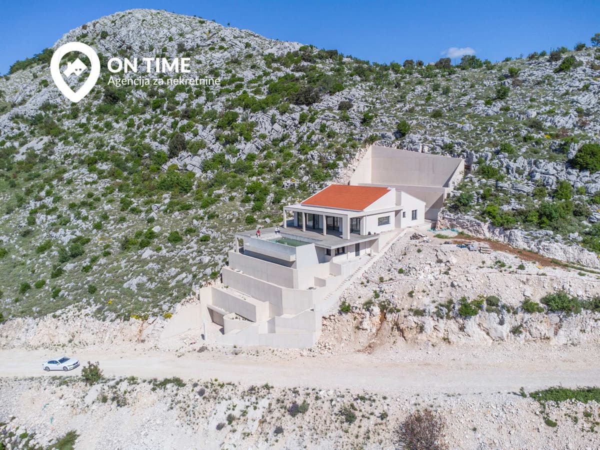 Vila sa bazenom, Ivanica photo 4