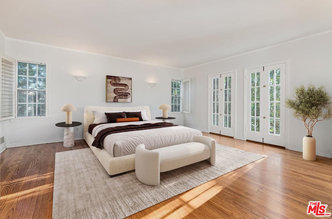 502 N Palm Dr photo 14